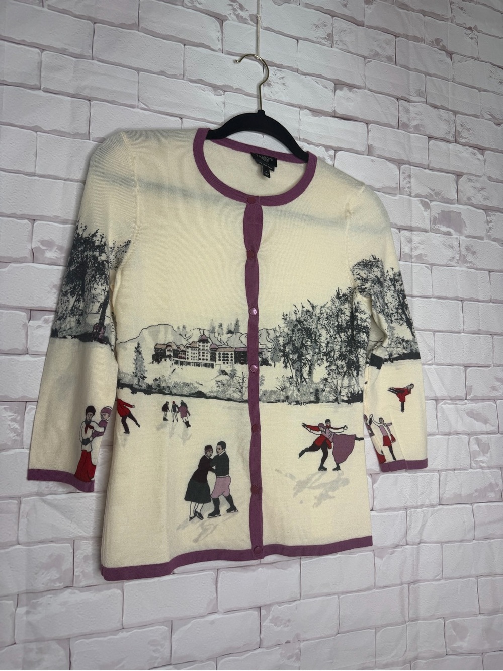 Talbots Petites 100% Merino Wool Ice Skating Winter Scene Cardigan Sweater P